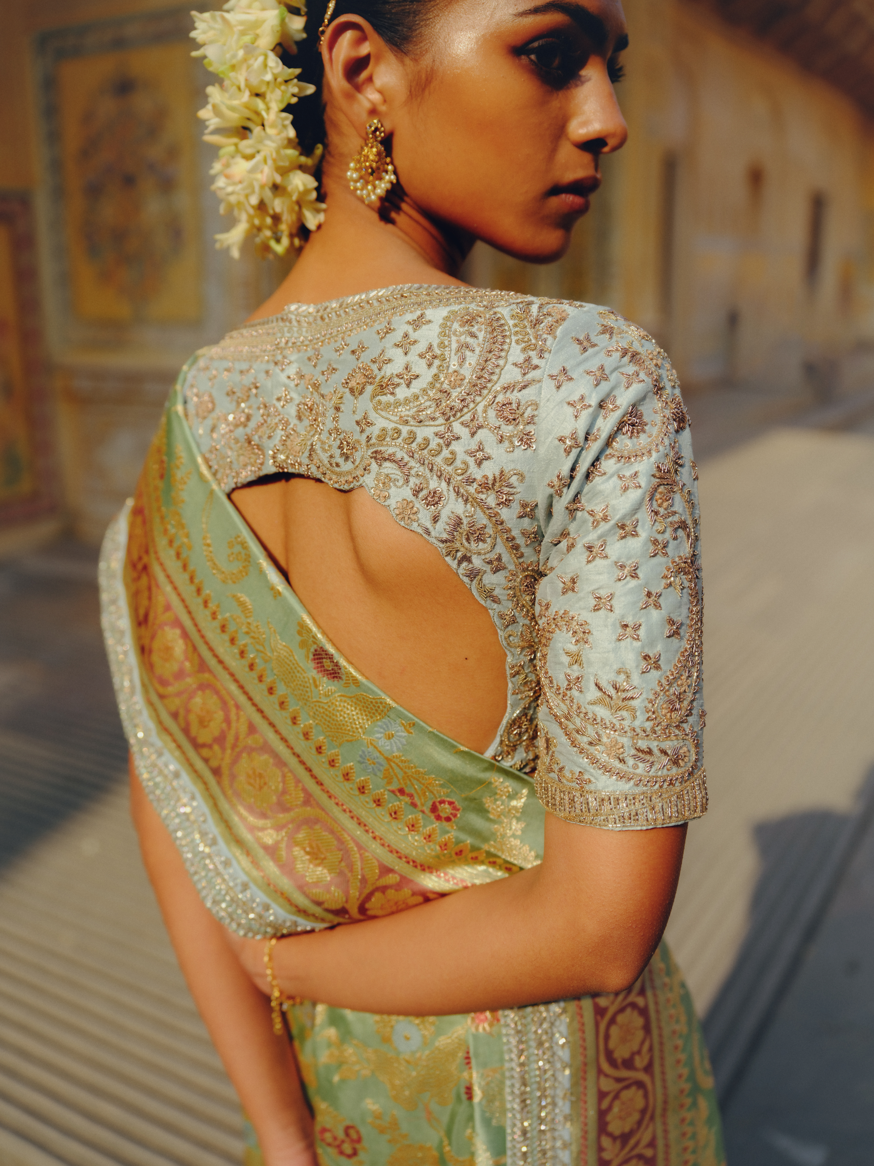 TILOTTAMA HANDWOVEN BANARASI SAREE SET