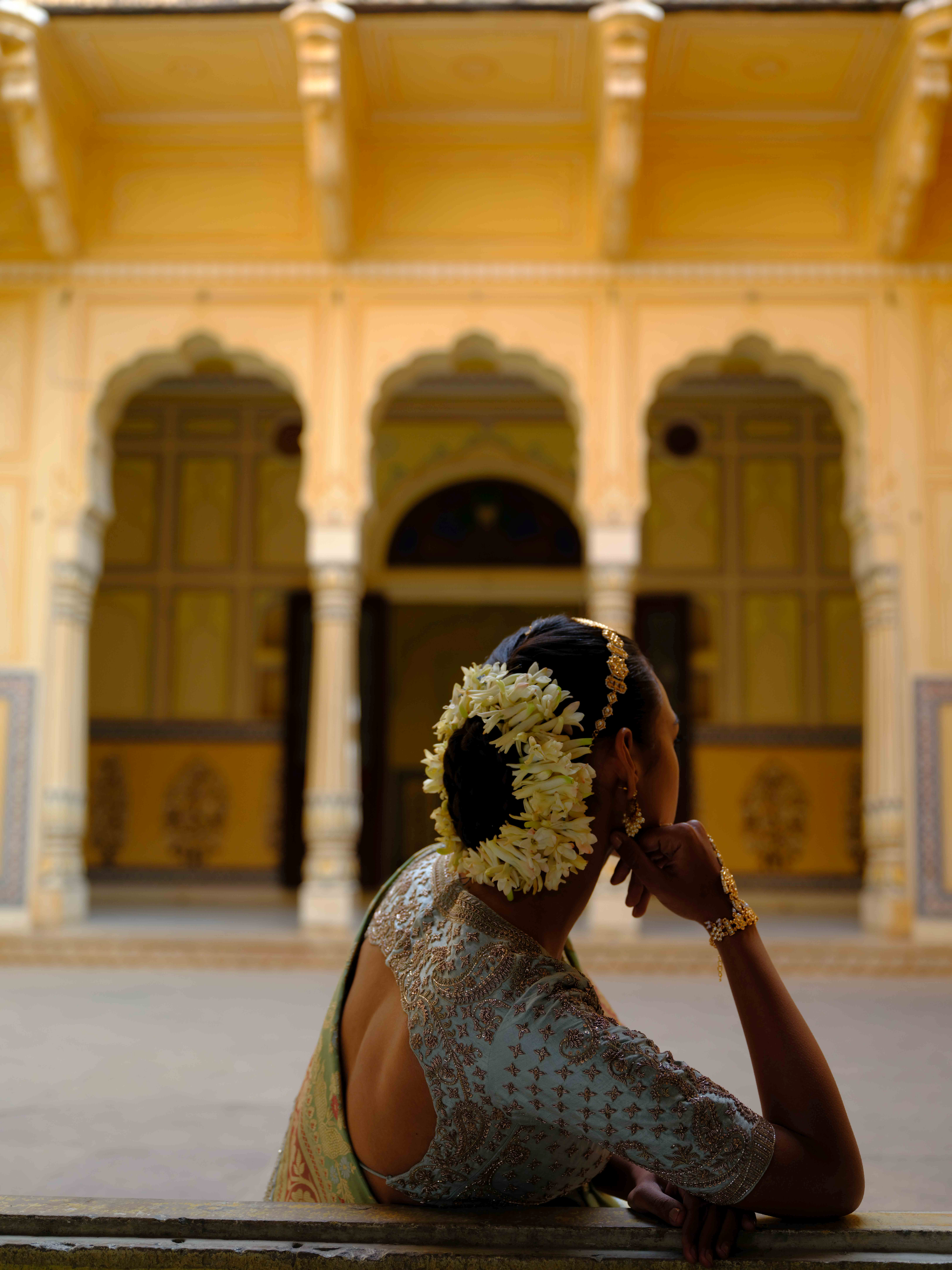 TILOTTAMA HANDWOVEN BANARASI SAREE SET